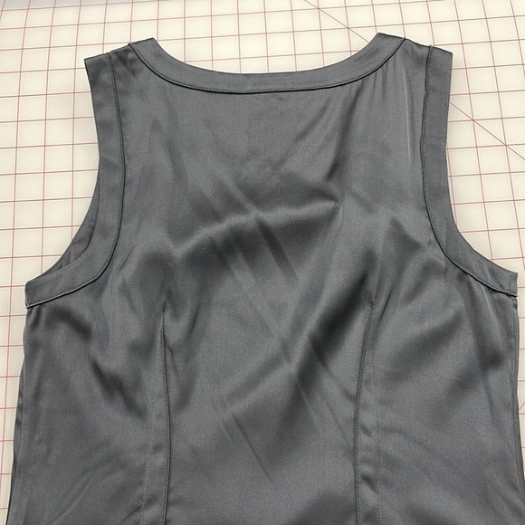 ANN TAYLOR Silk Blend Scoop Neck Seam Detail Gunmetal Grey Tank Blouse Top SZ - Picture 7 of 14